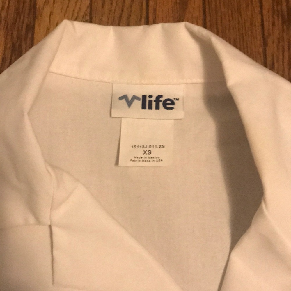 Women’s Lab Coat - Picture 2 of 2